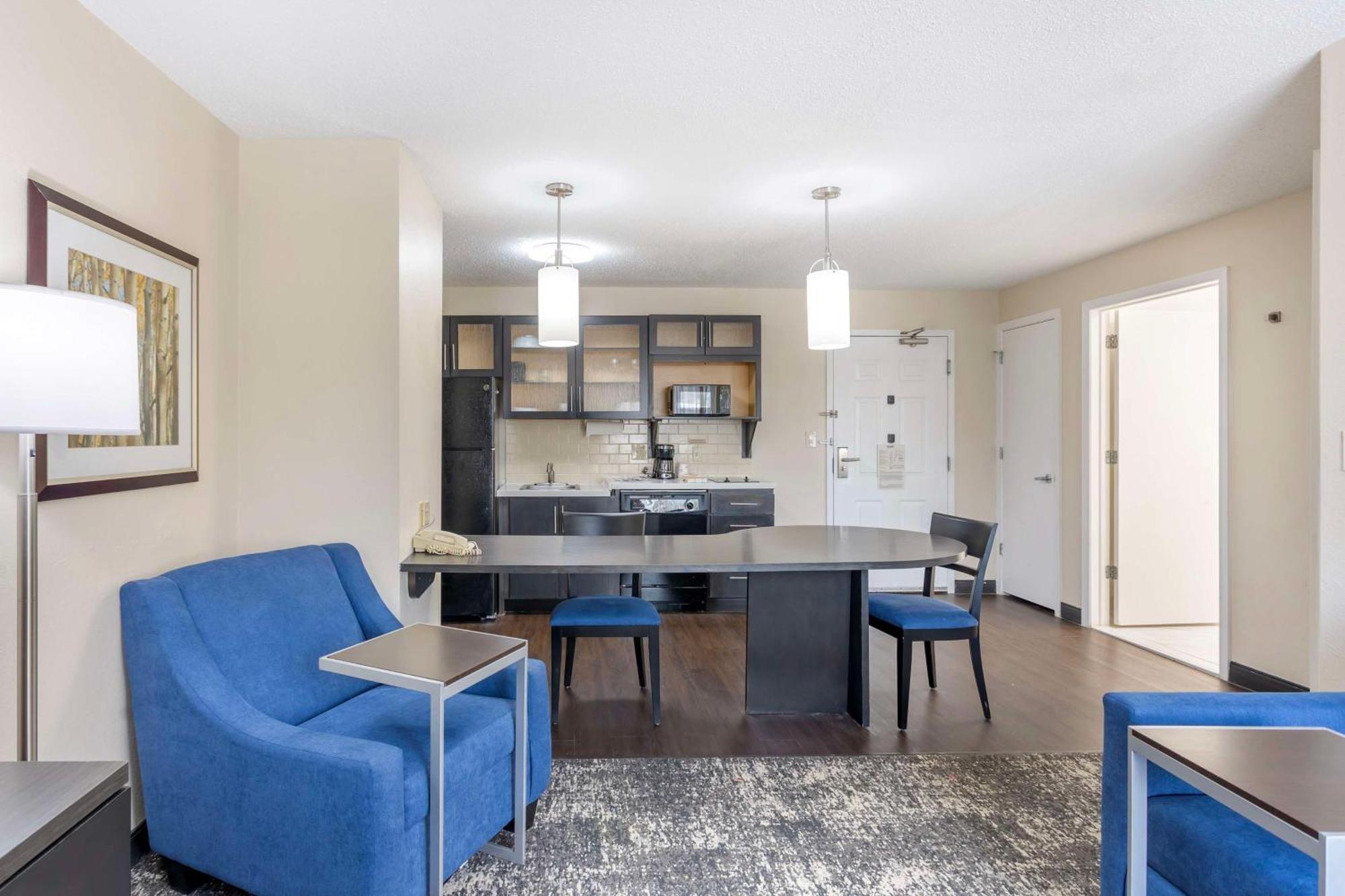 Executive Residency By Best Western Philadelphia-Willow Grove Horsham Eksteriør billede