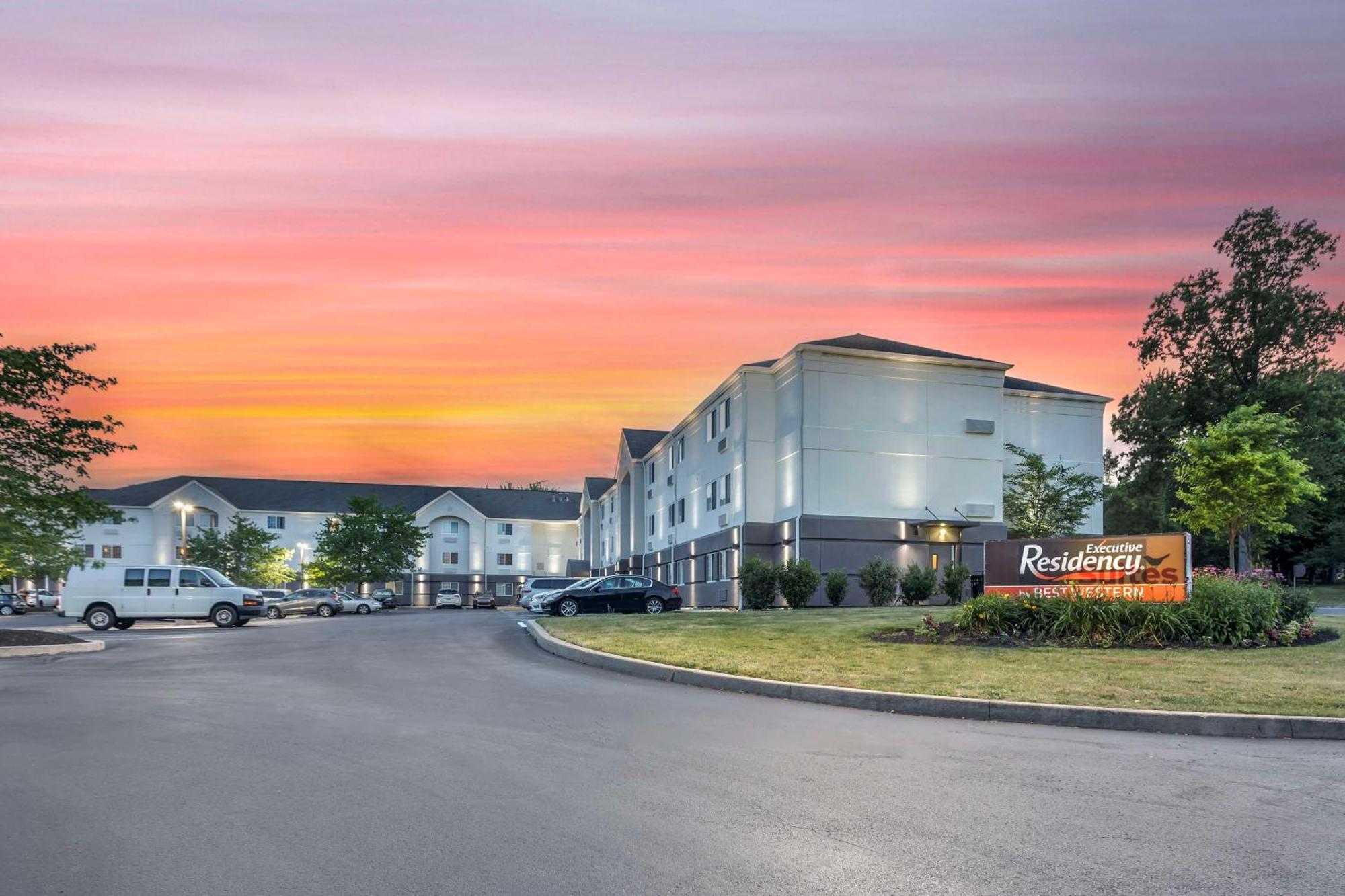 Executive Residency By Best Western Philadelphia-Willow Grove Horsham Eksteriør billede